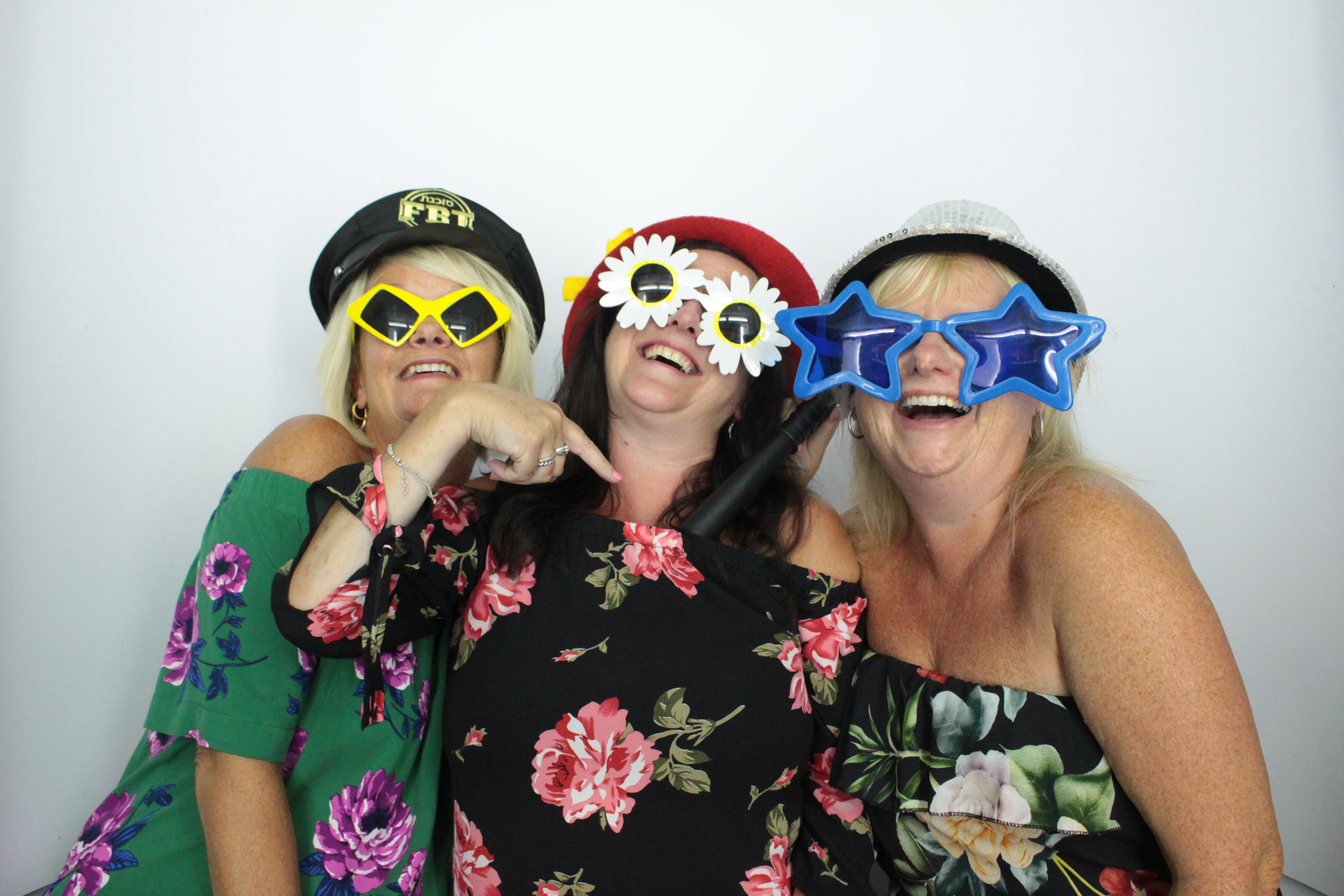 Martin & Colleen’s Joint 50th | View more photos from the event at gallery.myphotoboothexperience.co.uk/u/MyPhotoBoothExperienceLtd/Martin-Colleen’s-Joint-50th